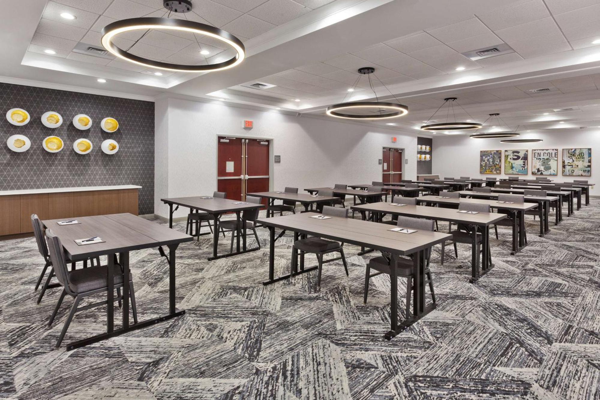 Doubletree By Hilton Dothan, Al Extérieur photo