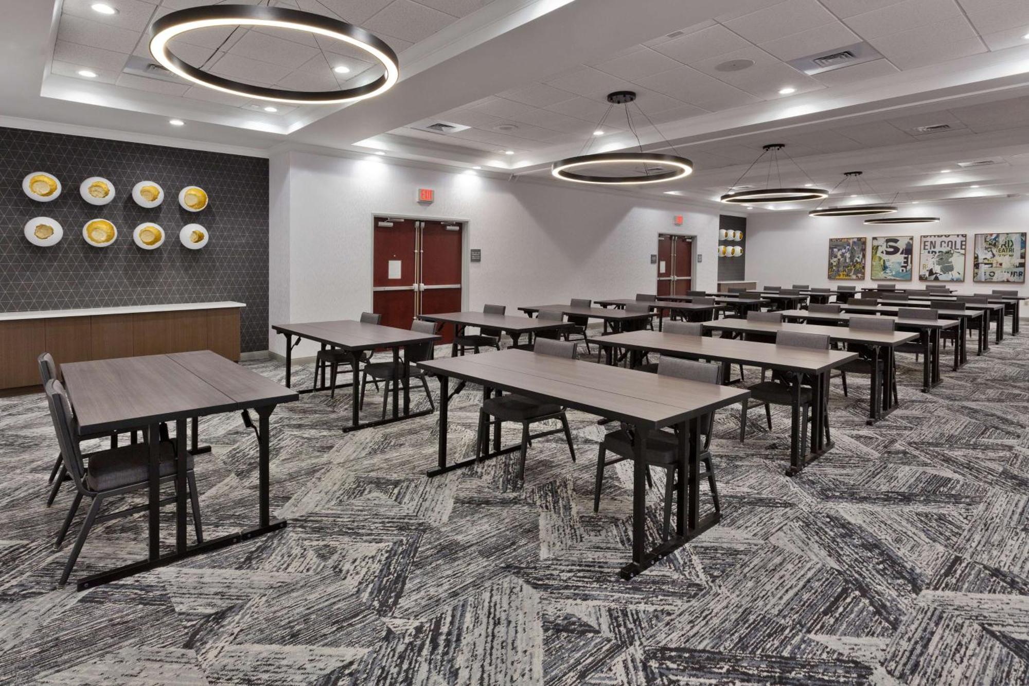 Doubletree By Hilton Dothan, Al Extérieur photo