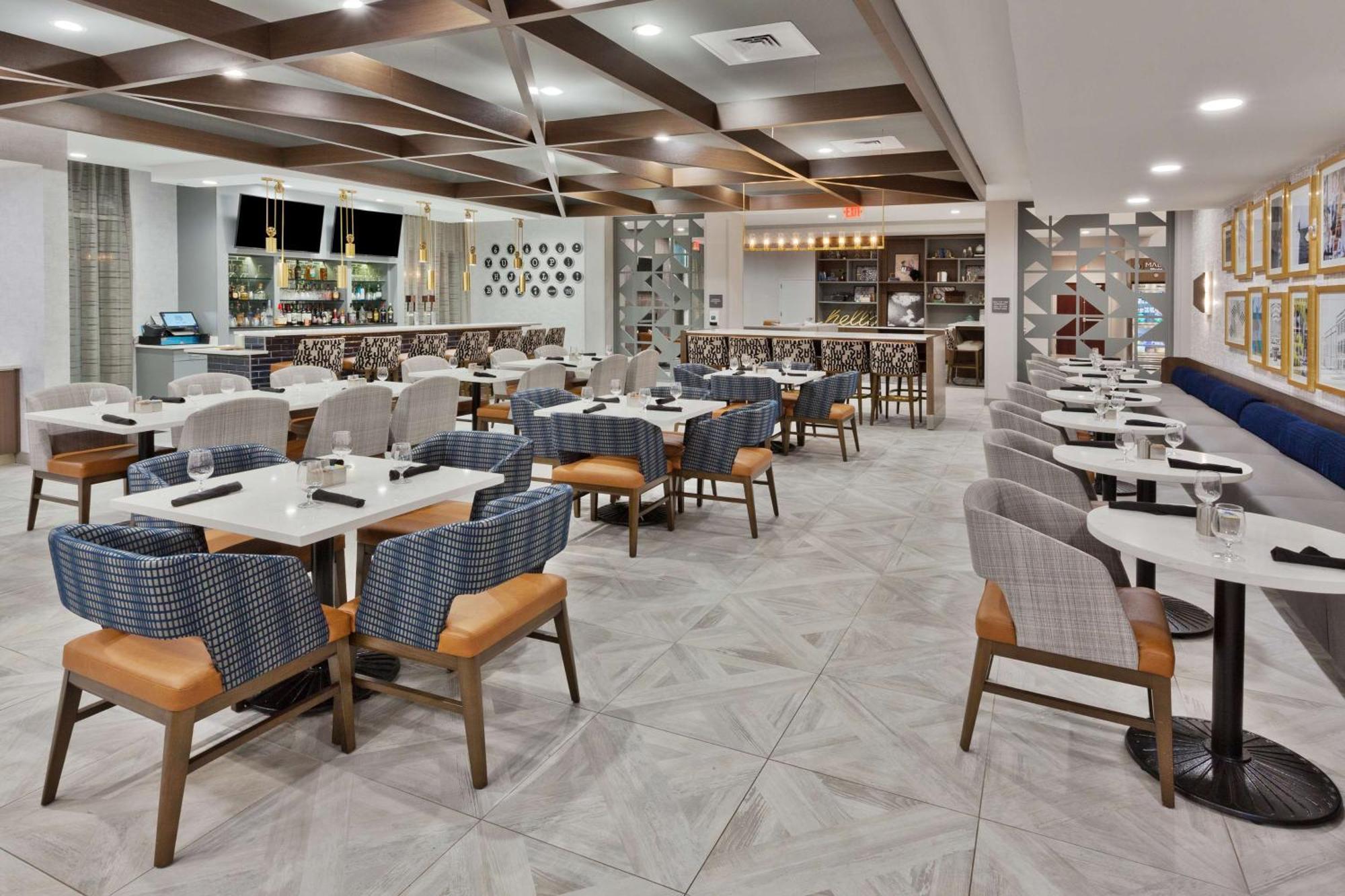 Doubletree By Hilton Dothan, Al Extérieur photo